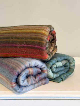 Ala Vida · Alpaca Throw Blankets - Of The Vine