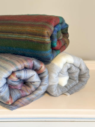 Ala Vida · Alpaca Throw Blankets - Of The Vine