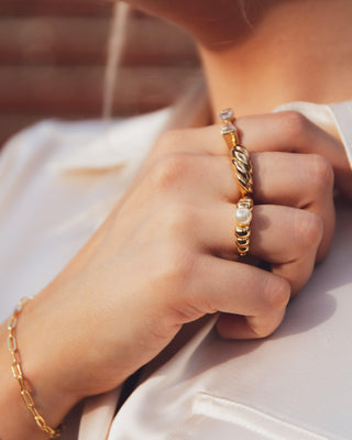 Gold Renaissance · Beads and Pearl Ring - Of The Vine