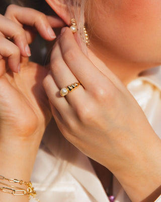 Gold Renaissance · Beads and Pearl Ring - Of The Vine