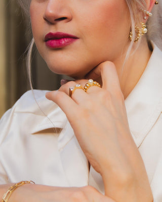 Gold Renaissance · Beads and Pearl Ring - Of The Vine